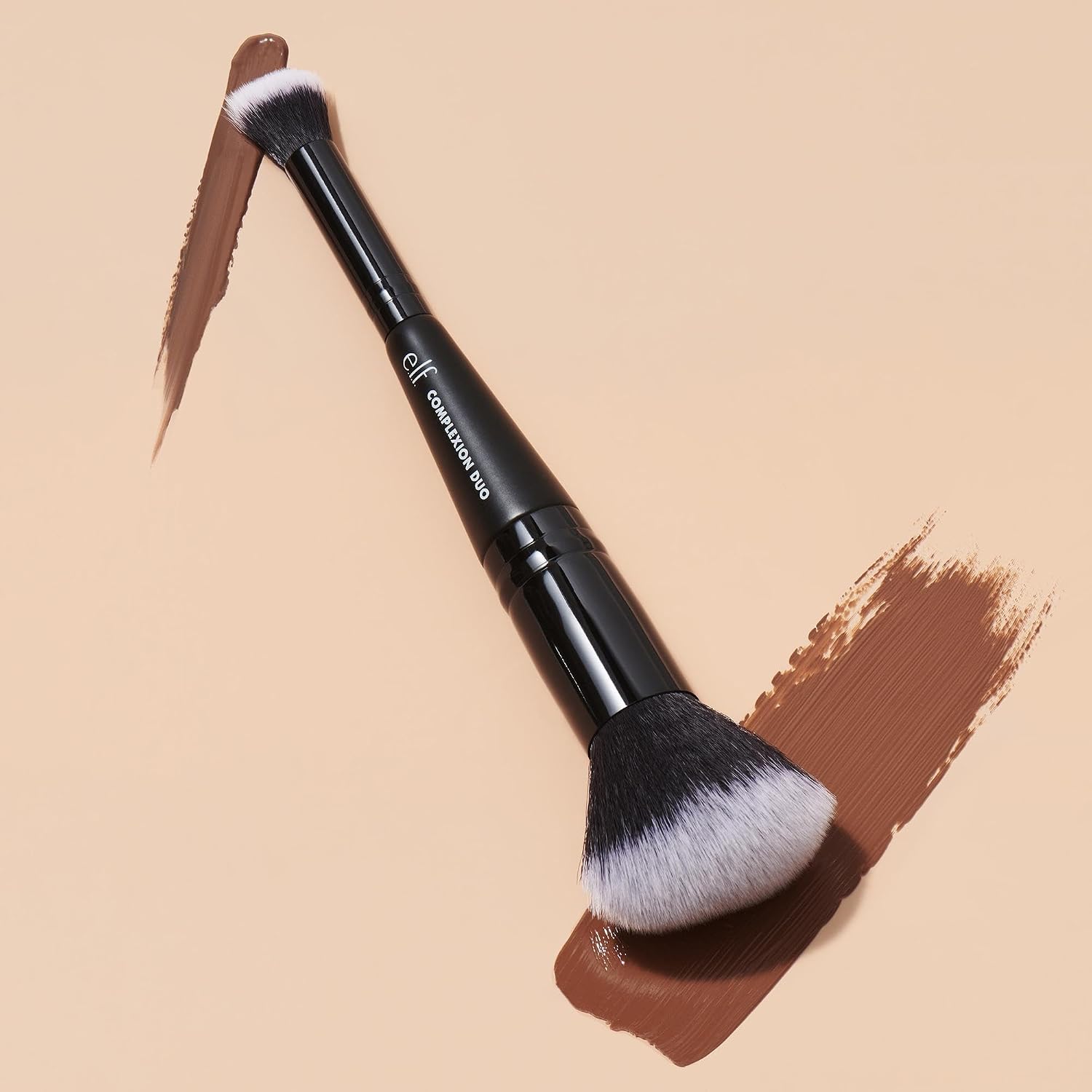 e.l.f. Complexion Duo Brush. Makeup Brush For Applying Foundation & Concealer. Creates An Airbrushed Finish. Made With Vegan. Cruelty-Free Bristles